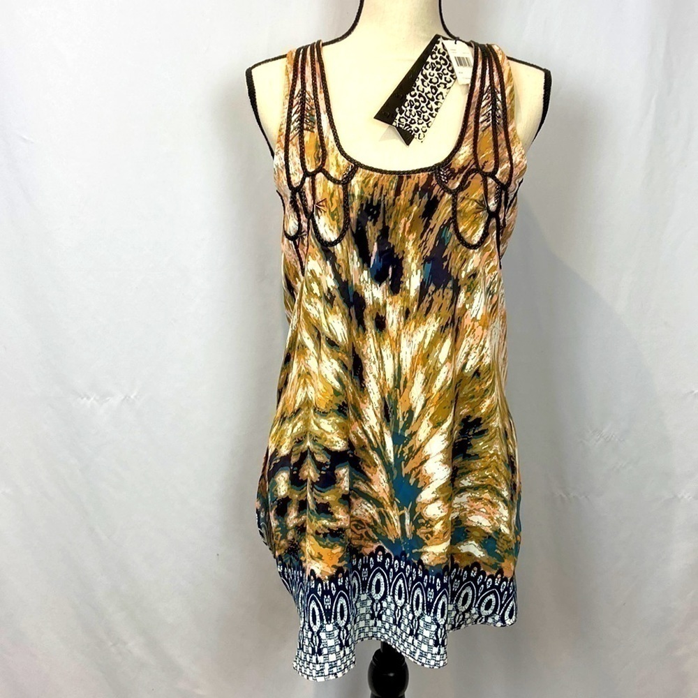 Funky soul bandeau Tank, light and cool fabric with zipper back size Medium